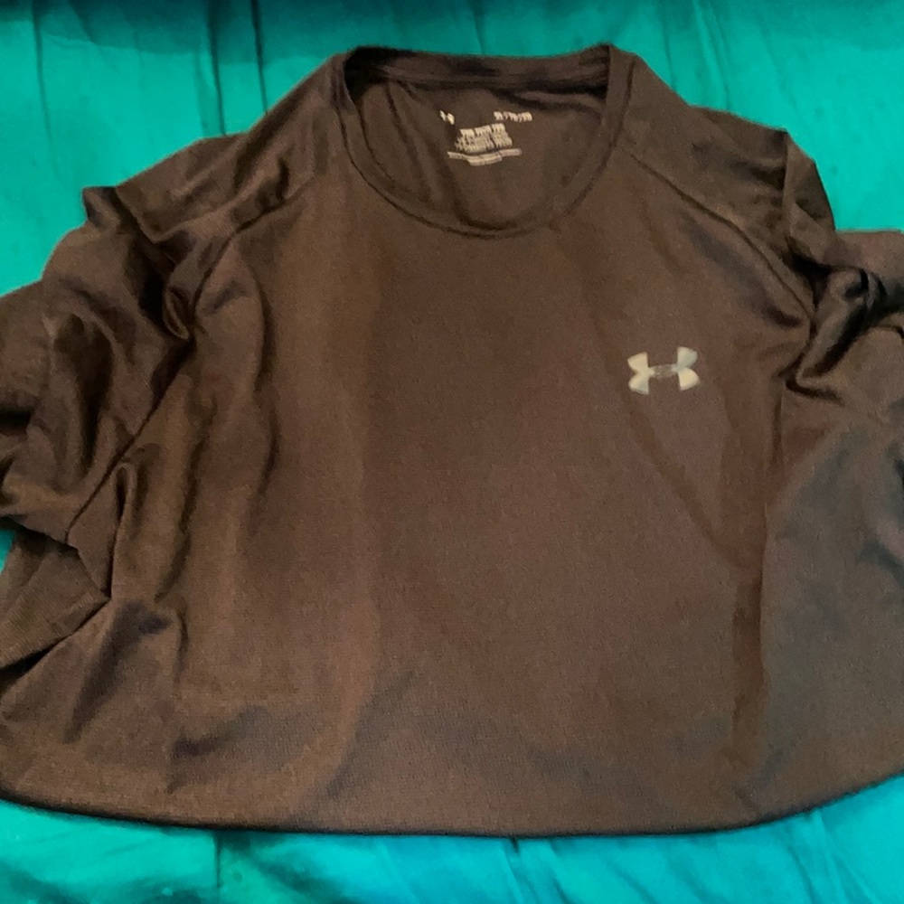 Men’s t shirt